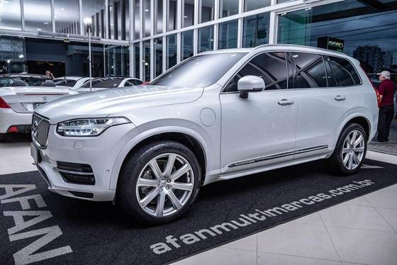 VOLVO XC90 2.0 T8 HYBRID INSCRIPTION AWD GEARTRONIC VOLVO XC90 2.0 T8 HYBRID INSCRIPTION AWD GEARTRONIC